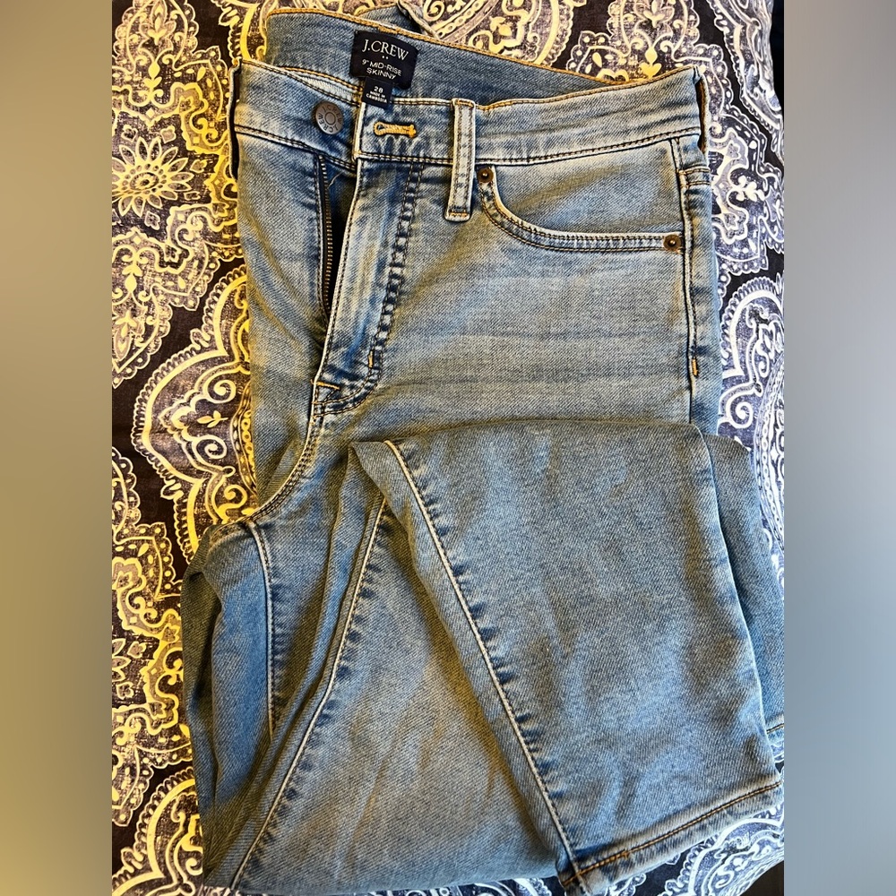 JCrew 9” Midrise Skinny